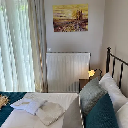 Karya Apartment *