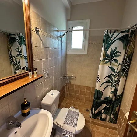 Apartment Karya *