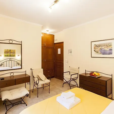 Karya Apartment