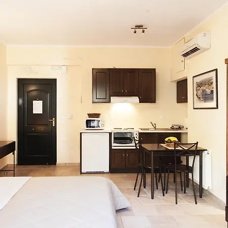Karya Apartment *